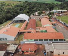 Governador inaugura obra de ampliação do maior colégio indígena do Paraná