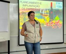 Programa de revitalização da viticultura promove capacitação de 60 técnicos em Ibiporã