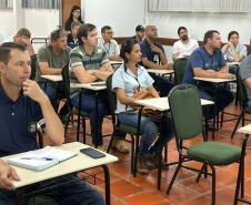 Programa de revitalização da viticultura promove capacitação de 60 técnicos em Ibiporã