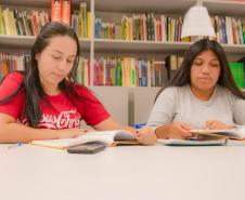 Alunas indígenas da UEPG contam com orgulho trajetória na universidade