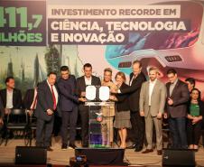 Governador assina decretos que regulamentam a Lei e o Fundo de Inovação do Paraná
