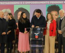Para fortalecer políticas públicas, Estado lança Caravana Paraná Unido Pelas Mulheres