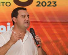Governador destaca a força do agro paranaense na abertura da Expoingá