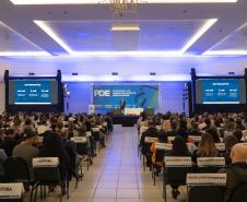 Após seis anos, aula em Foz do Iguaçu marca início do PDE para 2 mil professores da rede estadual