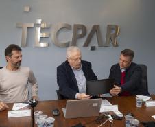 Tecpar recebe incentivos fiscais para projeto de P&D de vacina antirrábica veterinária