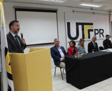 UTFPR inaugura blocos para engenharia em Londrina