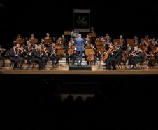 Orquestra sinfônica mais antiga do Paraná, Osuel completa 40 anos