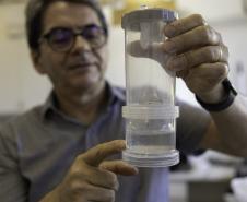 Lepac bate recorde de exames em 2024 e reforça ações da UEM contra a dengue