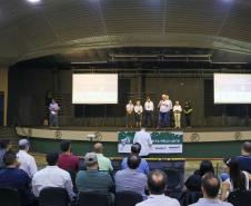 Estado apresenta novas medidas de apoio aos produtores de leite em Londrina