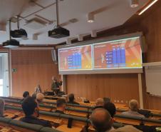 Na Suécia, comitiva paranaense avalia novos potenciais da madeira na construção civil