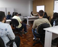 Projetek da Unioeste entrega projetos de escola e CMEI para a Prefeitura de Iguatu