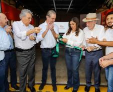 Governador em exercício destaca força do agro paranaense em visita à Expoingá