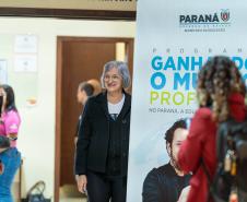 Professores que participaram do Ganhando o Mundo debatem experiência internacional