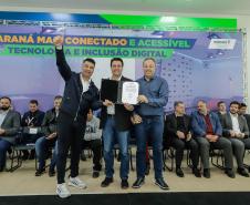 Governador libera R$ 13,8 milhões para inovação e acessibilidade nos municípios