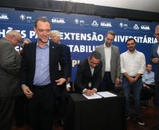 Universidades estaduais e Itaipu assinam parceria para ações de extensão em sustentabilidade