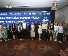Universidades estaduais e Itaipu assinam parceria para ações de extensão em sustentabilidade