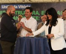 Governador confirma proposta e incorporação do Uniuv pela Unespar avança