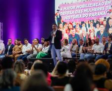 Governo apresenta avanços nas políticas para mulheres em caravana em Foz do Iguaçu