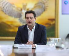Tecpar assina acordo com empresa para ampliar produção da vacina antirrábica veterinária