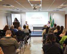 Servidores participam de palestra que integra a campanha Junho Paraná sem Drogas