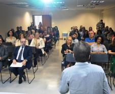 Servidores participam de palestra que integra a campanha Junho Paraná sem Drogas