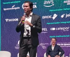Estado anuncia R$ 9 milhões para investimentos em ciência durante o Summit Iguassu Valley