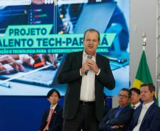 Governador lança projeto para estimular formação tecnológica de 3 mil alunos em 50 cidades