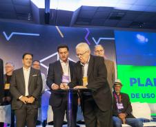 Tecpar e Sebrae-PR formalizam parceria em projeto de inovação em saúde e biotecnologia