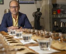 Com apoio do Tecpar, empreendedores vão produzir água para preparo de cafés especiais