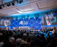 Paraná discute diretrizes para a ciência, tecnologia e inovação em conferência em Brasília