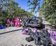 Mutirão de limpeza nos manguezais de Paranaguá recolhe 615 quilos de resíduos