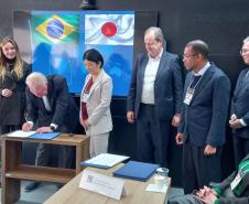 Paraná firma acordo para intercâmbio de estudantes com universidade do Japão