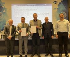 Governo renova parceria com o Crea-PR para formação profissional e acadêmica