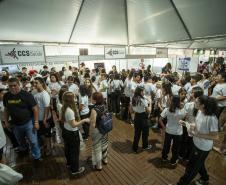 Pavilhão científico reúne milhares de visitantes e abre Paraná Faz Ciência na UEM