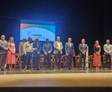 Mobilização de recursos e de iniciativas voltadas ao desenvolvimento da popularização da ciência foi destaque na abertura da Semana Paraná Faz Ciência