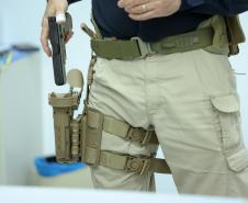 Tecpar desenvolve teste de segurança de coldre para licitação da PRF
