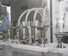 Tecpar moderniza laboratório de vacina antirrábica para ampliar capacidade de produção