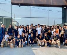 Rota da Inovação leva mais de 400 alunos da rede estadual para conhecer ambientes inovadores