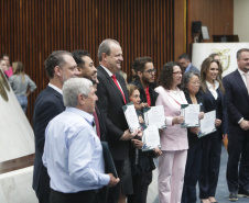 Reconhecimento à excelência em ciência, tecnologia e ensino superior marca o ano de 2024 no Paraná