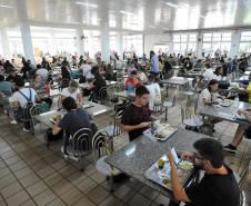 Governo envia projeto de lei para subsidiar alimentação de universitários do Estado