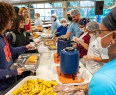 Governo envia projeto de lei para subsidiar alimentação de universitários do Estado