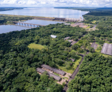 Perto de rio e áreas rurais, câmpus do Noroeste da UEM comemora 35 anos de pesquisas