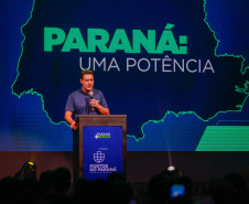 Governador destaca parceria com municípios na abertura do Paraná Mais Cidades