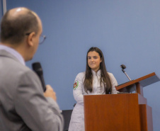 Paraná no mundo: UEPG forma 1ª doutora em Odontologia em cotutela com a Espanha