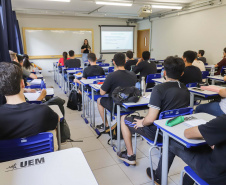 Paraná é o 2º estado com maior proporção de jovens matriculados no ensino superior