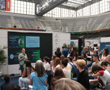 TI na prática: alunos do Talento Tech fazem visita imersiva na Smart City Expo Curitiba