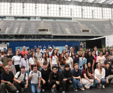 TI na prática: alunos do Talento Tech fazem visita imersiva na Smart City Expo Curitiba