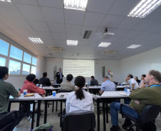 Universidades estaduais do Paraná recebem comitiva do Japão em busca de inovações