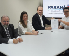Novos servidores reforçam equipe de trabalho do Sistema de Ciência, Tecnologia e Ensino Superior do Paraná