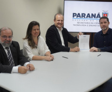 Novos servidores reforçam equipe de trabalho do Sistema de Ciência, Tecnologia e Ensino Superior do Paraná